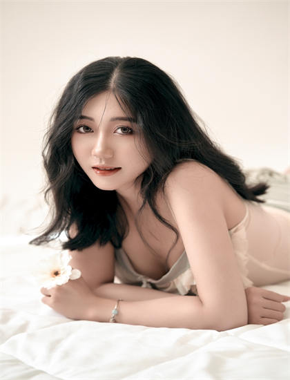 看有人在吗?前必读：观影全攻略帮你理解社会意义与现实价值 提升观影体验